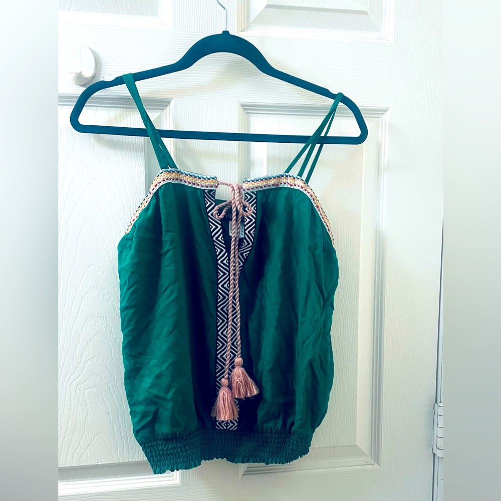 ❌SOLD❌Venus Kelly Green Top